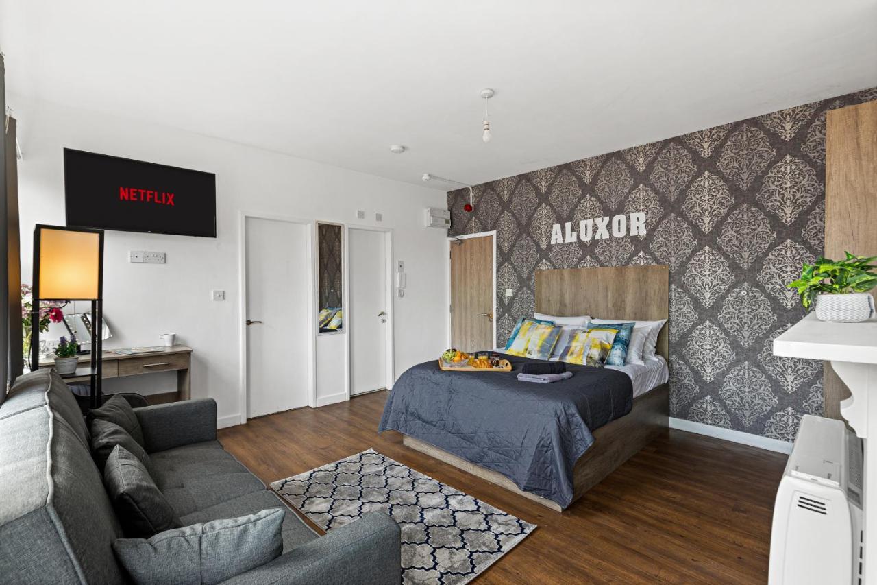 The Nines Aparthotel By Aluxor Leicester Exterior photo