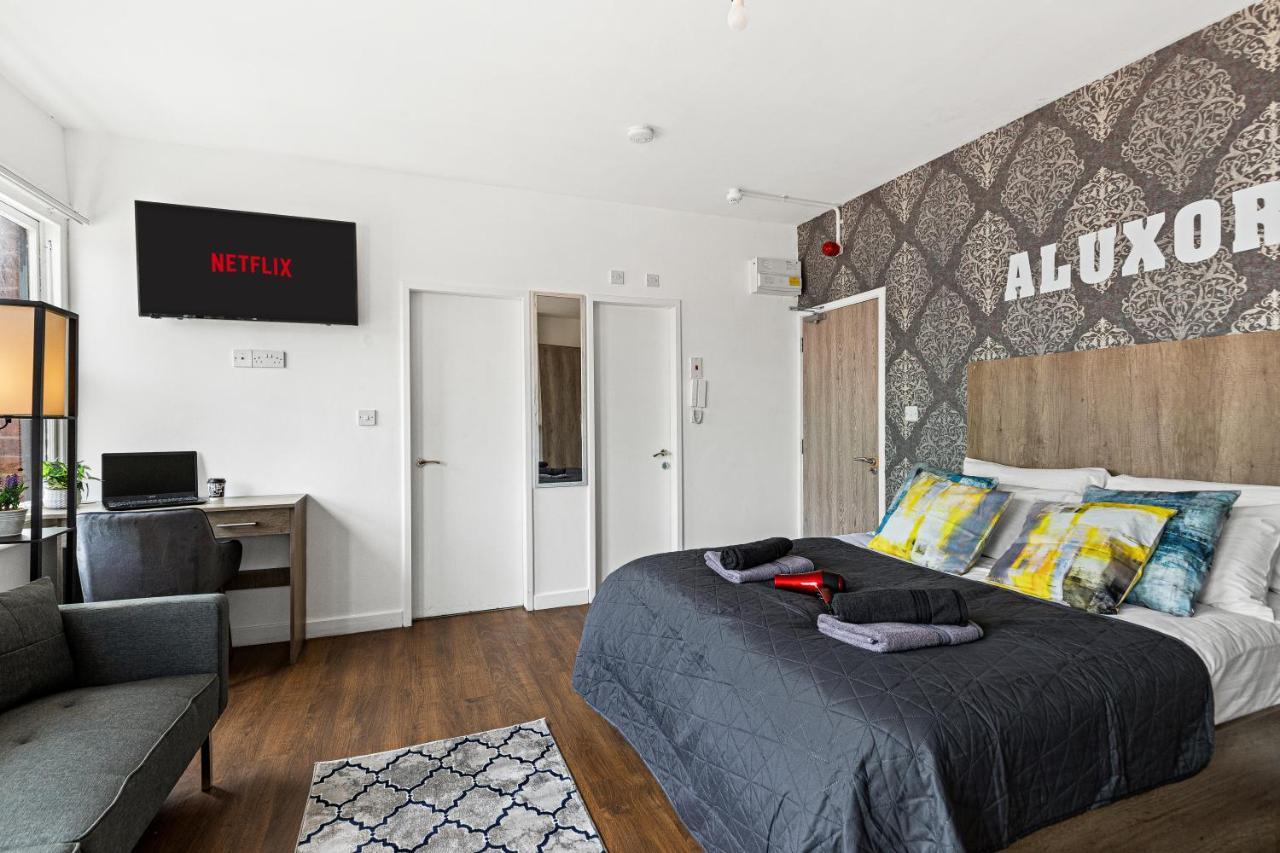 The Nines Aparthotel By Aluxor Leicester Exterior photo